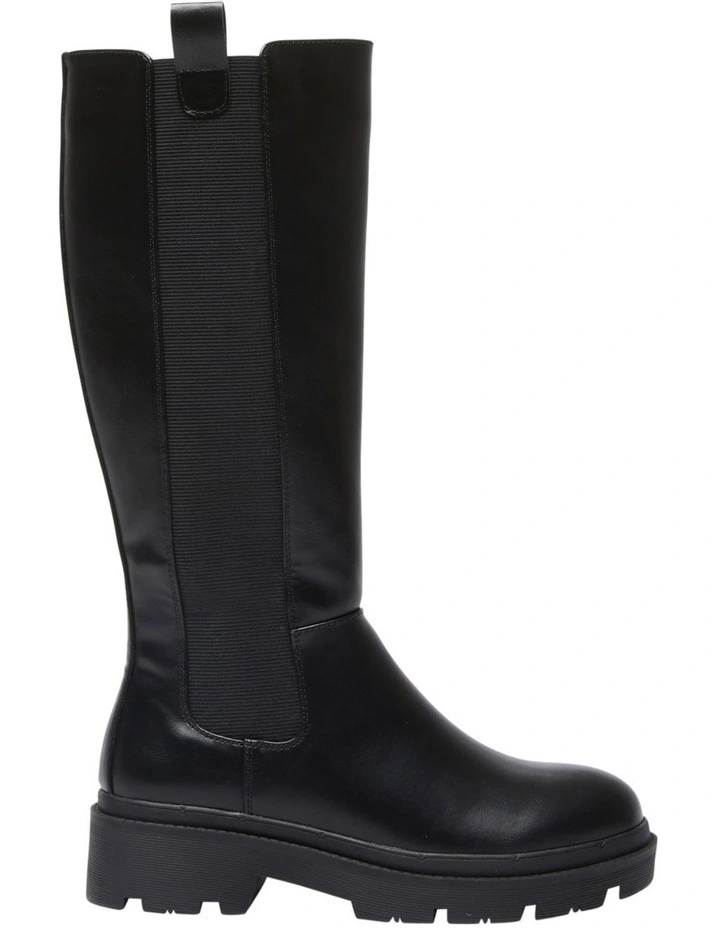 Hero Boots in Black