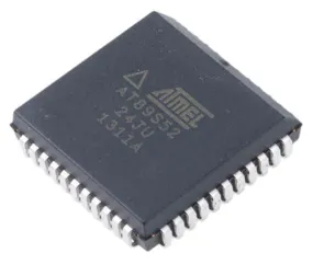 Microchip AT89S52-24JU, 8bit 8051 Microcontroller, AT89, 24MHz, 8 kB Flash, 44-Pin PLCC