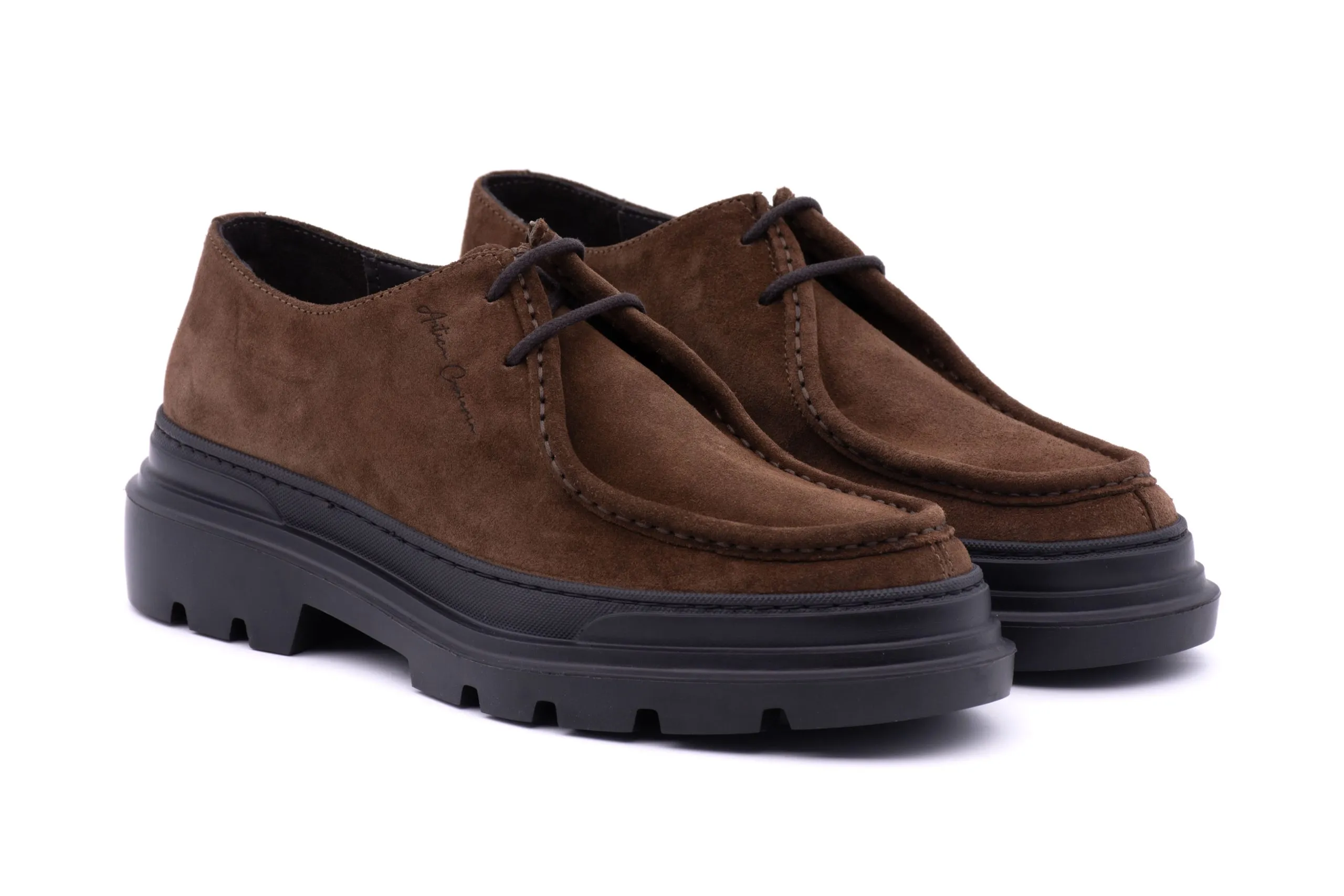 Suede Engineer on Tank Sole