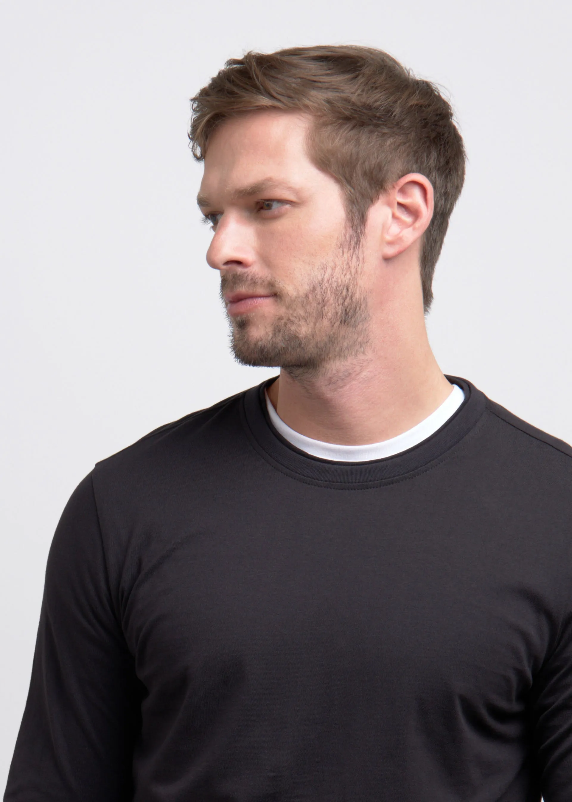 T-shirt doppio collo